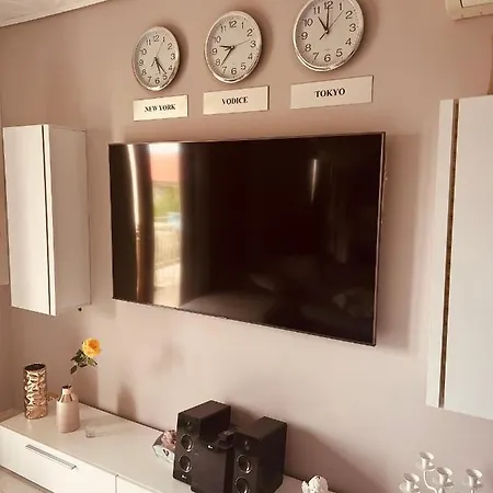 Apartamento Apartman Tresnja